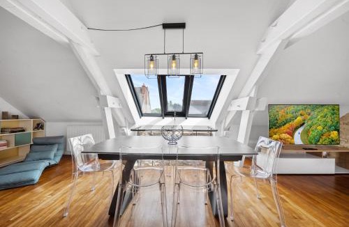 Beaune Apartment | Triplex de Charme : Terrasse/Vue Panoramique