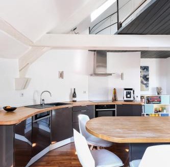 Beaune Apartment | Triplex de Charme : Terrasse/Vue Panoramique