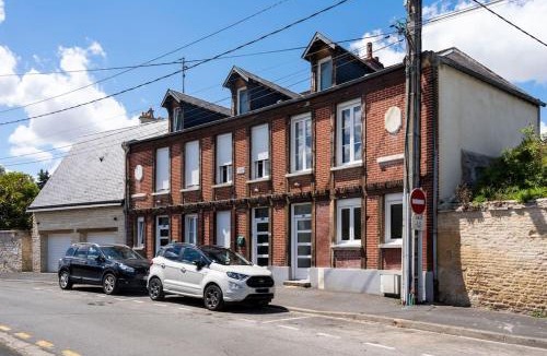 Le Beau Site Apartment | Triplex de qualité, quartier calme