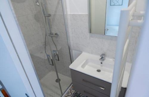 Le Beau Site Apartment | Triplex de qualité, quartier calme