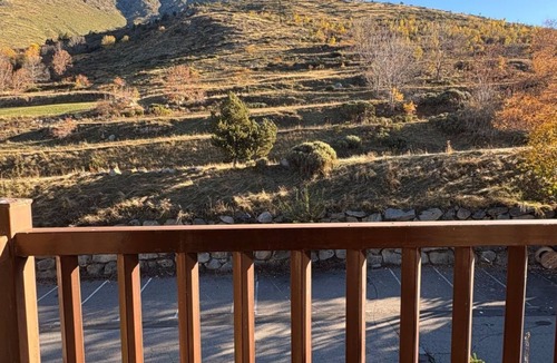 Pla de l'Ermita Apartment | Triplex Erta 8 mit Dachgeschoss und ausgezeichneter Aussicht Vall de Boí by Interhome