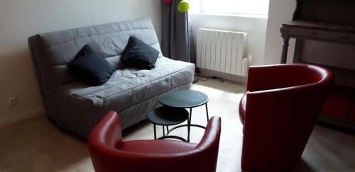 Bauge Apartment | Triplex tout confort, plein centre ville Bauge en Anjou