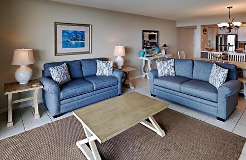 Pensacola Beach Apartment | Tristan Towers #5C