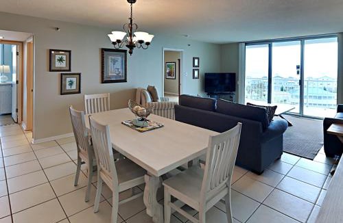 Pensacola Beach Apartment | Tristan Towers #5C