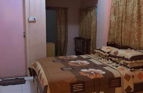 Chabang Tiga House | trisya homestay