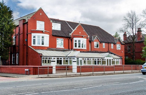 Offerton Hotel | Trivelles Mayfair Stockport