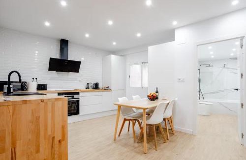 Xativa Apartment | TROBAT18 - Castle View Luxury Duplex with Private Terrace