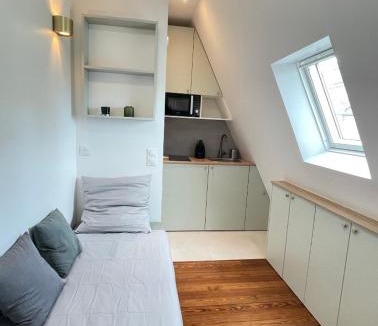 Passy Apartment | Trocadéro - Studio 16