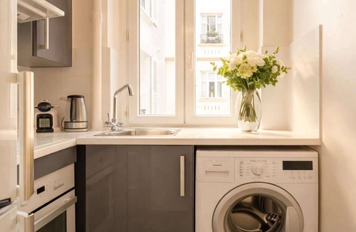Porte-Dauphine Apartment | Trocadéro - Elegant apartment with lift
