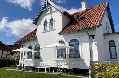 Troense Bed & Breakfast | Troense Bed and Breakfast by the sea