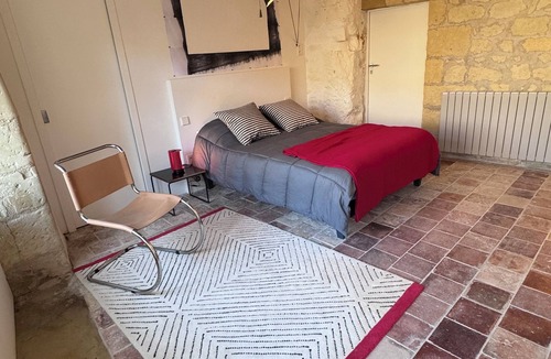La Roche-Clermault Bed & Breakfast | Troglodyte family suite with access to indoor pool