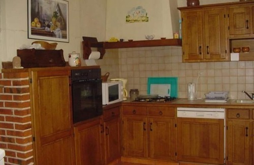 Aubigne-Racan Cottage | Troglodyte house with WiFi, barbecue, and fireplace