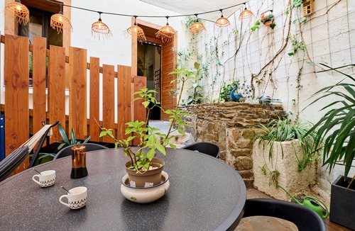Collioure Apartment | Troglodyte Jacuzzi in the City Centre, nearby the beach, Patio, A/C, WiFi