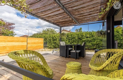 Toulon-sur-Arroux House | Trois Six Vendée A.