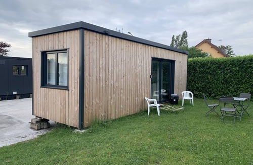 Toulon-sur-Arroux House | Trois Six Vendée B