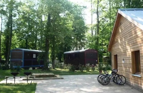 Bar-sur-Aube Cabin | TROLL BIVOUAC 2 persons