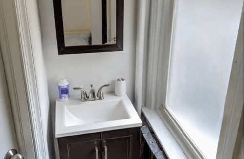 Wilmington Apartment | Trolley Teacup Charming Cozy Studio