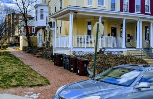 Wilmington Apartment | Trolley Teacup Charming Cozy Studio
