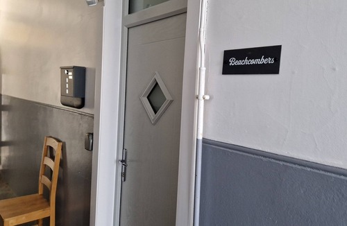 Troon Apartment | Troon Beachcombers Apartment