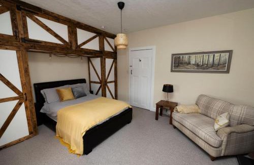 Troon Apartment | Troon - Coastal Getaway