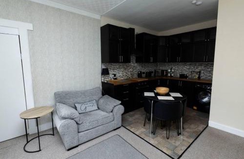 Troon Apartment | Troon - Coastal Getaway