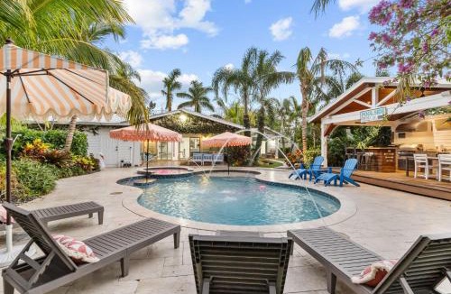 Ellenton House | Trophy Fish at the Oasis