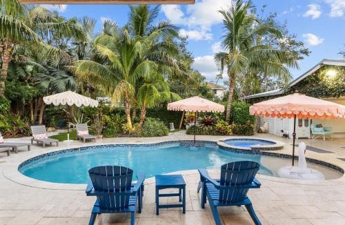 Ellenton House | Trophy Fish at the Oasis