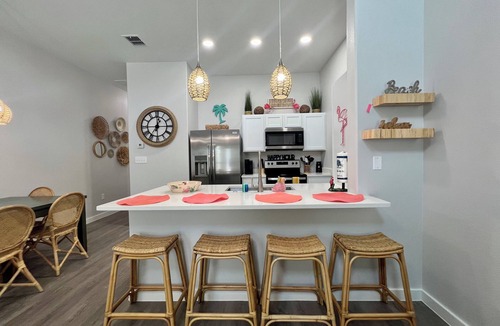 North Beach House | Tropic Like It's Hot