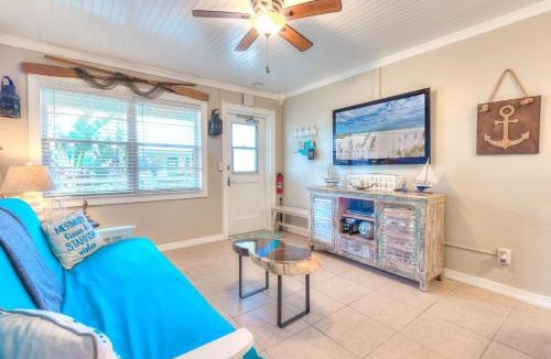Treasure Island Resort | Tropic Terrace #32 - Beachfront Rental