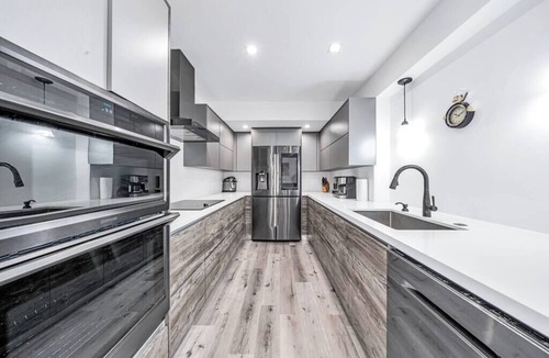 Flagami House | Tropical 3BR Miami Getaway – Pool & Prime Location