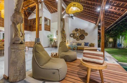 Nakula Villa | Tropical 5BR Villa & 20m Pool, Sleeps 12