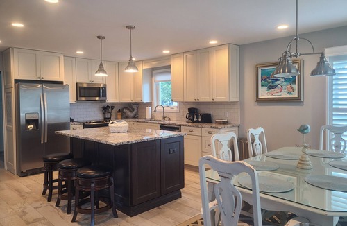 Ocean View House | Tropical Beach House With In-Ground Pool