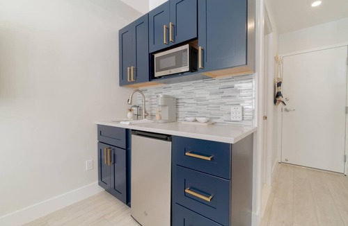 Palm Beach Condo | Tropical Breeze of Palm Beach Studio