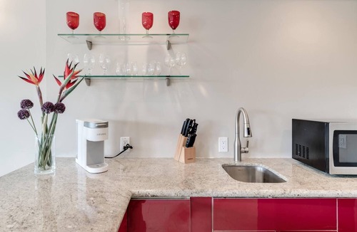 Palm Beach Condo | Tropical Coastal Loft 3214
