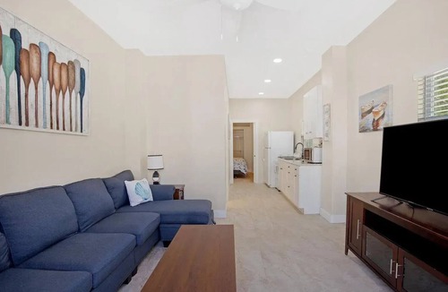 Marathon Cottage | Tropical Cottages