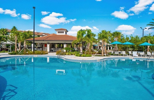 Florida Central Atlantic Coast Condo | Tropical Dreams Townhome by RedAwning