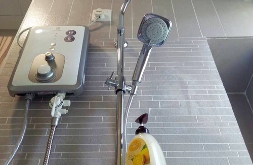 Kampung Baruh House | TROPICAL ESCAPE HOME