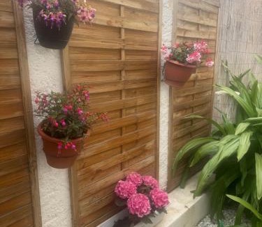 Molino del Chirrete House | Tropical Garden Home - Cozy Ground Floor Stay