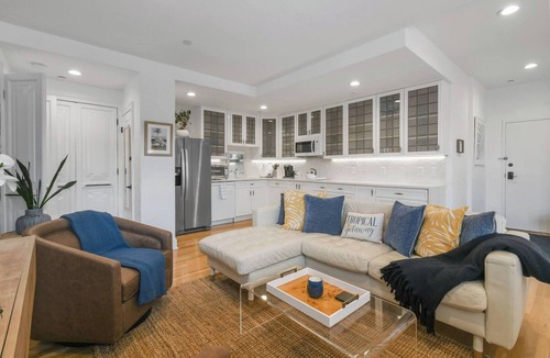 Palm Beach Condo | Tropical Getaway 2 br 3107