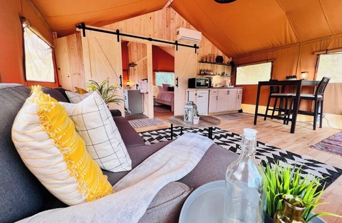 Punta Gorda Cabin | Tropical Glamping with Hot Tub