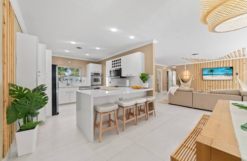 North Miami Beach House | Tropical hideaway | private pool | tiki | beach