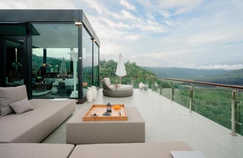 Kintamani Hotel | Tropical Kasbah Omara
