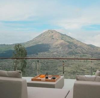 Kintamani Hotel | Tropical Kasbah Omara