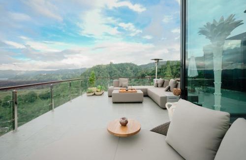 Kintamani Hotel | Tropical Kasbah Omara