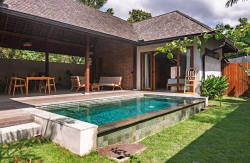 Kuta Villa | Tropical Luxury 2-BR Villa in Kuta Lombok