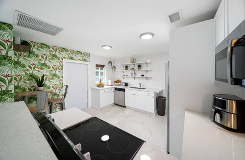 Little Havana House | Tropical Marlins House