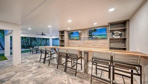 Siesta Key Village House | Tropical Oasis - 5290