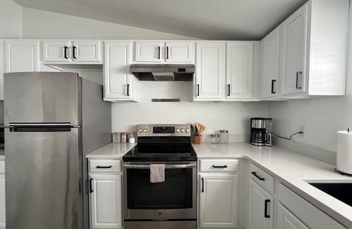 Gillespie Park House | Tropical Oasis in Downtown Sarasota