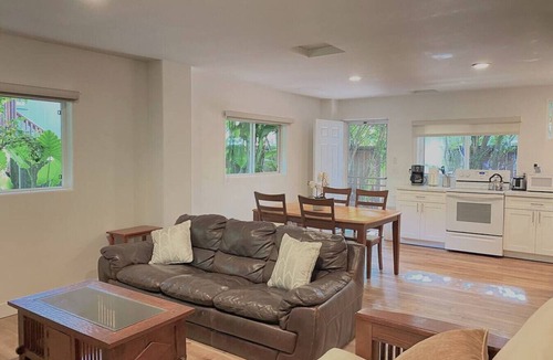 Pupukea Condo | Tropical one bedroom getaway