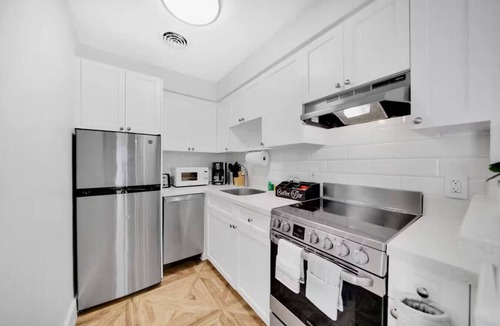 Fort Lauderdale Apartment | Tropical Paradise+ Pool & Patio!